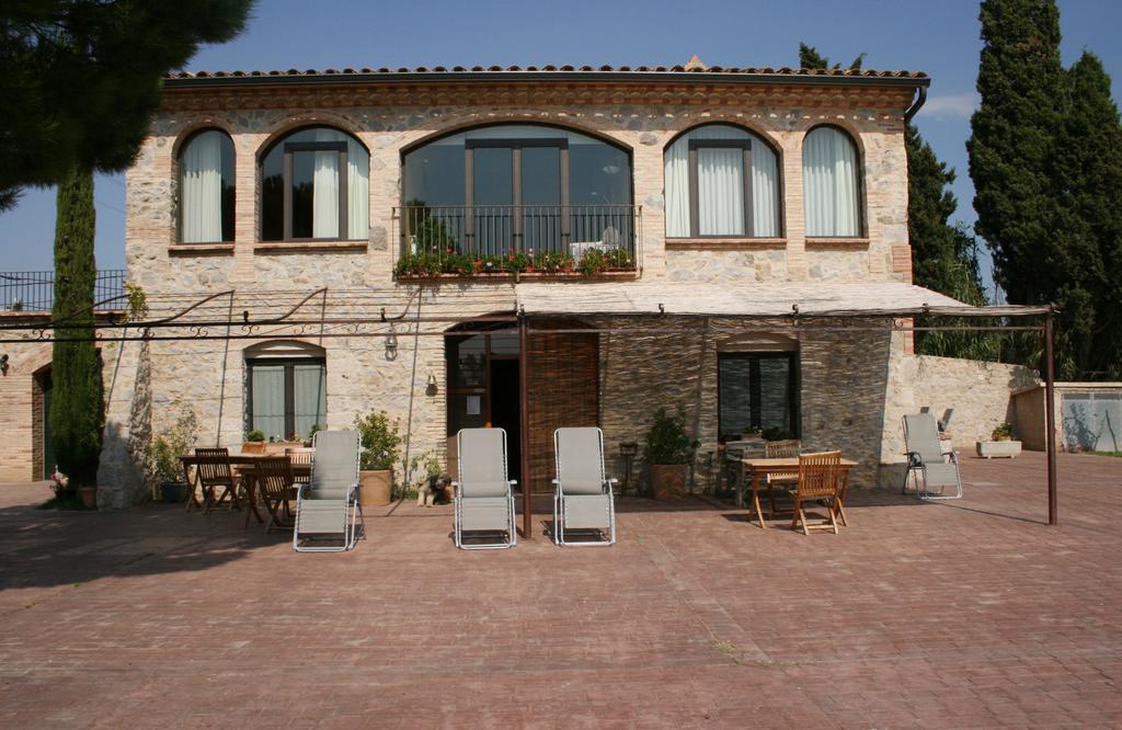 Mas Del Joncar Guest House Sant Pere Pescador Luaran gambar